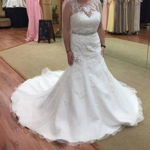 Fiori Couture Wedding Dress